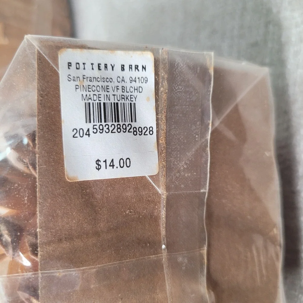 Pottery Barn Small Bleached Pinecones 5 Bags Decorative Bowl or Vase Filler NEW